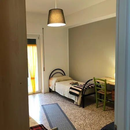 Mikeandmary House Apartman